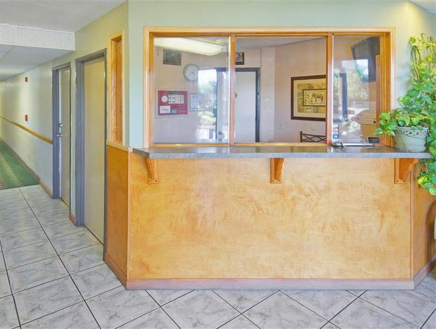 Americas Best Value Inn&Suites-East Bakersfield Exterior foto