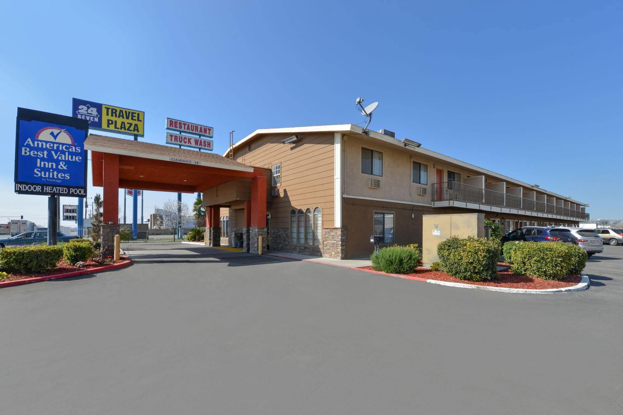 Americas Best Value Inn&Suites-East Bakersfield Exterior foto